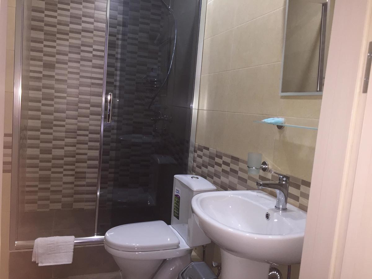 Hotel Nice Tiflis Dış mekan fotoğraf