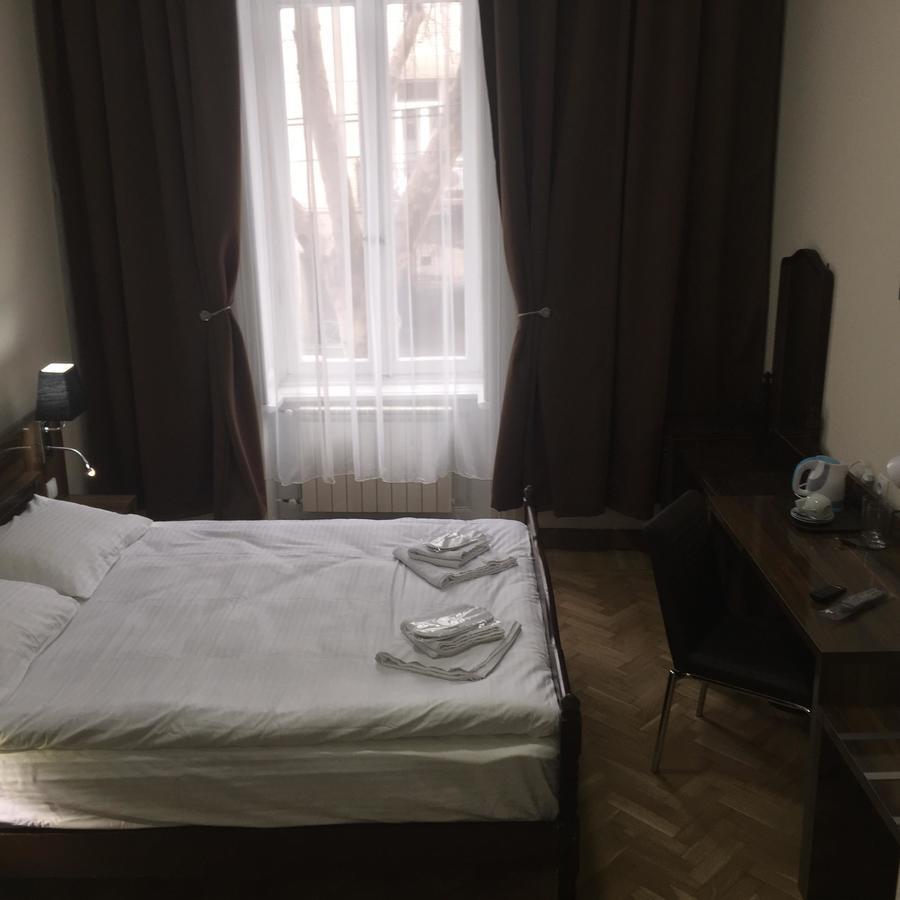 Hotel Nice Tiflis Dış mekan fotoğraf