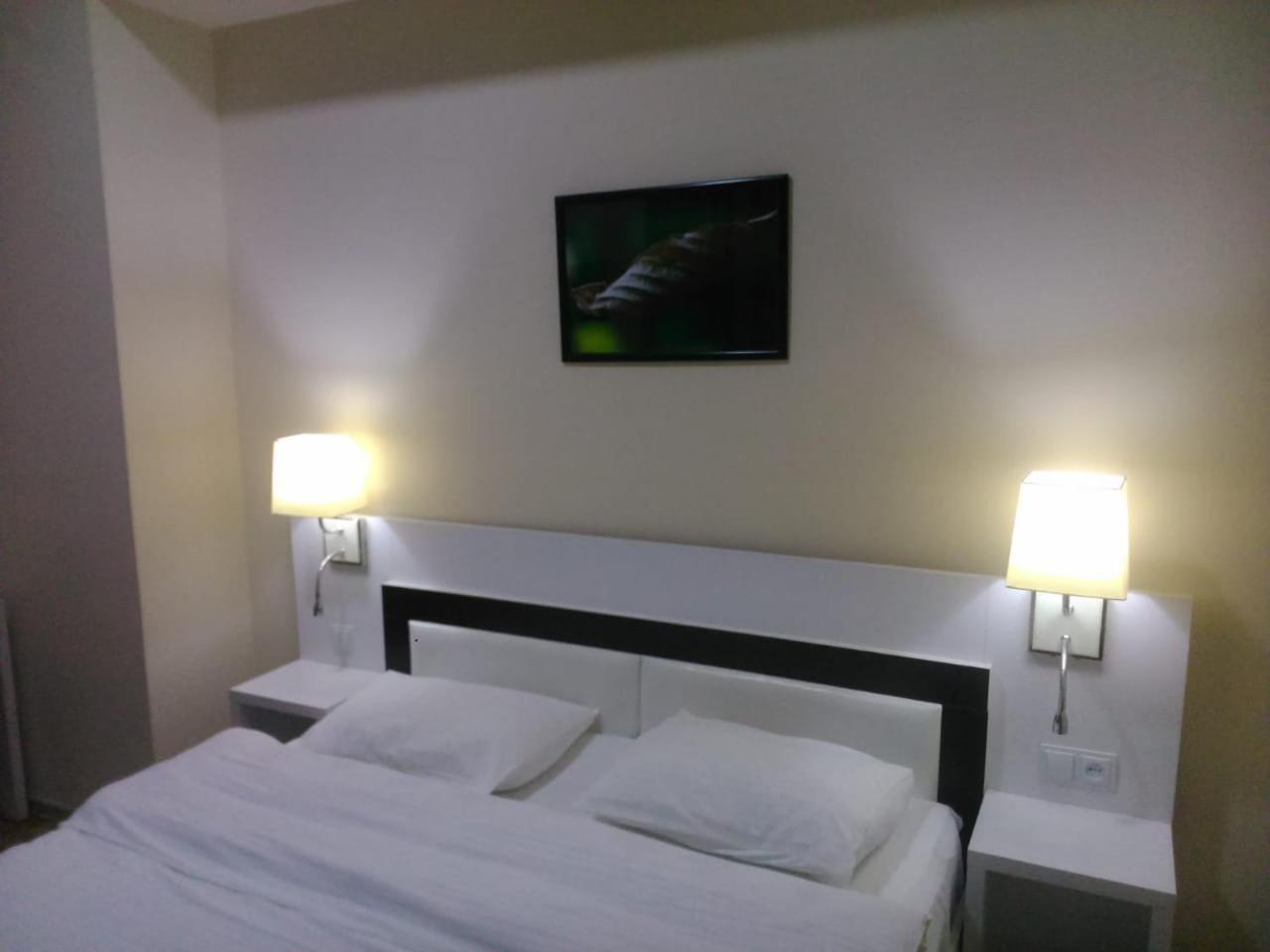 Hotel Nice Tiflis Dış mekan fotoğraf