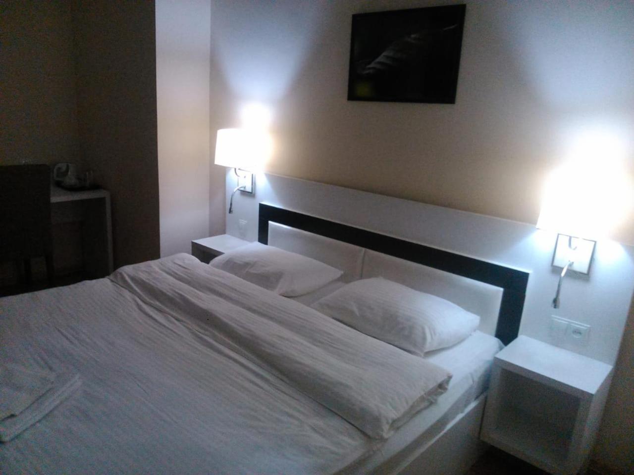 Hotel Nice Tiflis Dış mekan fotoğraf